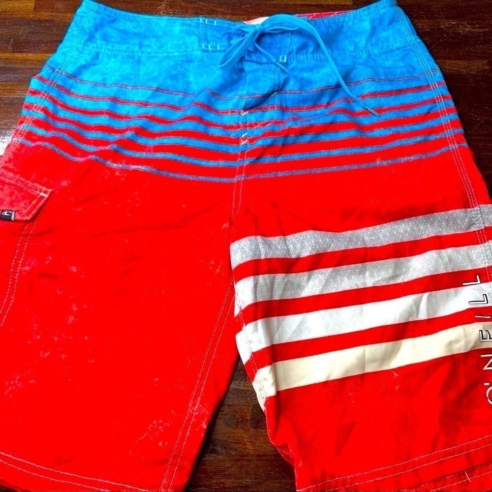 O Neill swim‎ suit